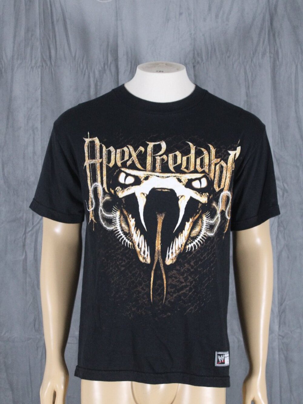 WWE Shirt - Randy Orton Apex Predatory - Men's Medium